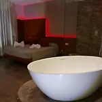Re Lazzarone 4* Nápoles