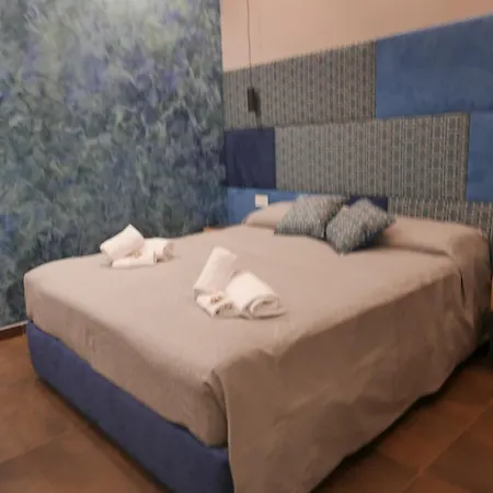 Re Lazzarone * Nápoles