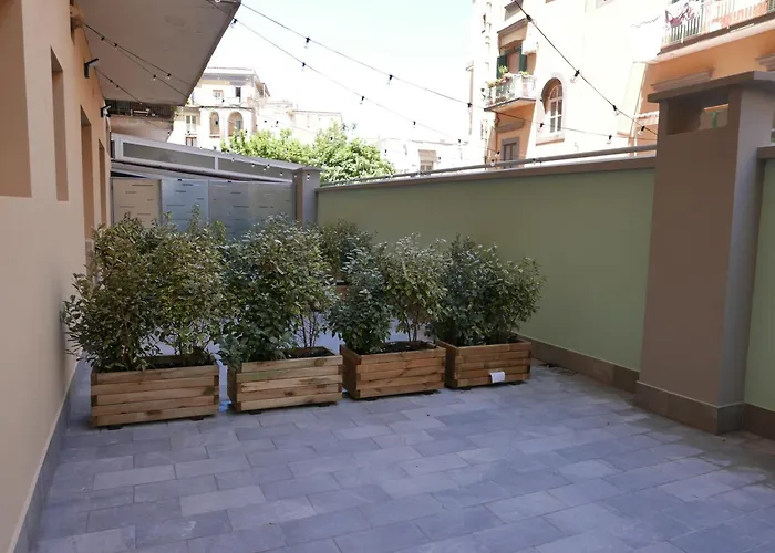 Re Lazzarone 4* Nápoles