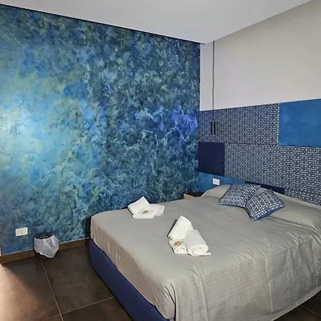 게스트하우스 Re Lazzarone 4*